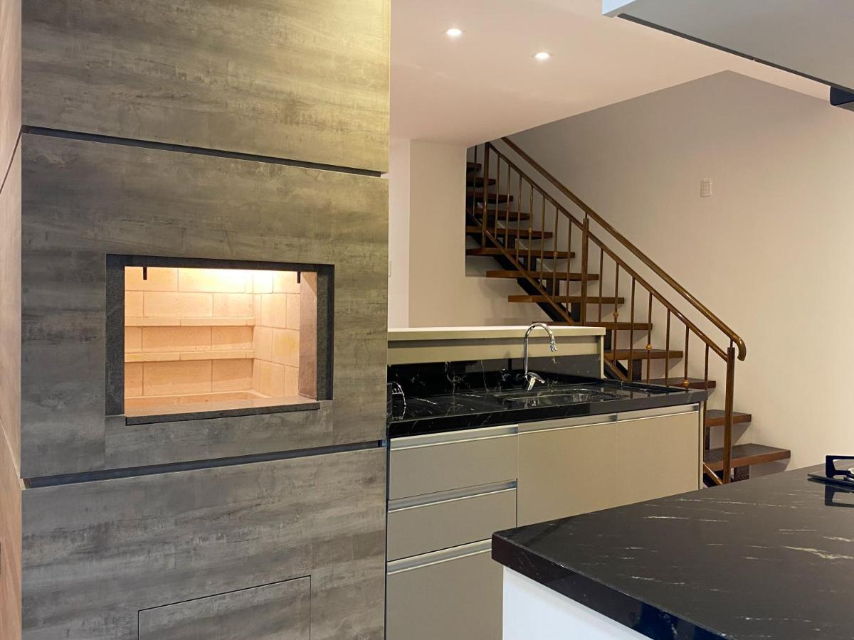 Duplex Novo, Com 02 Suites, Para 06 Pessoas, E 02 Vagas De Garagem Canela Dış mekan fotoğraf